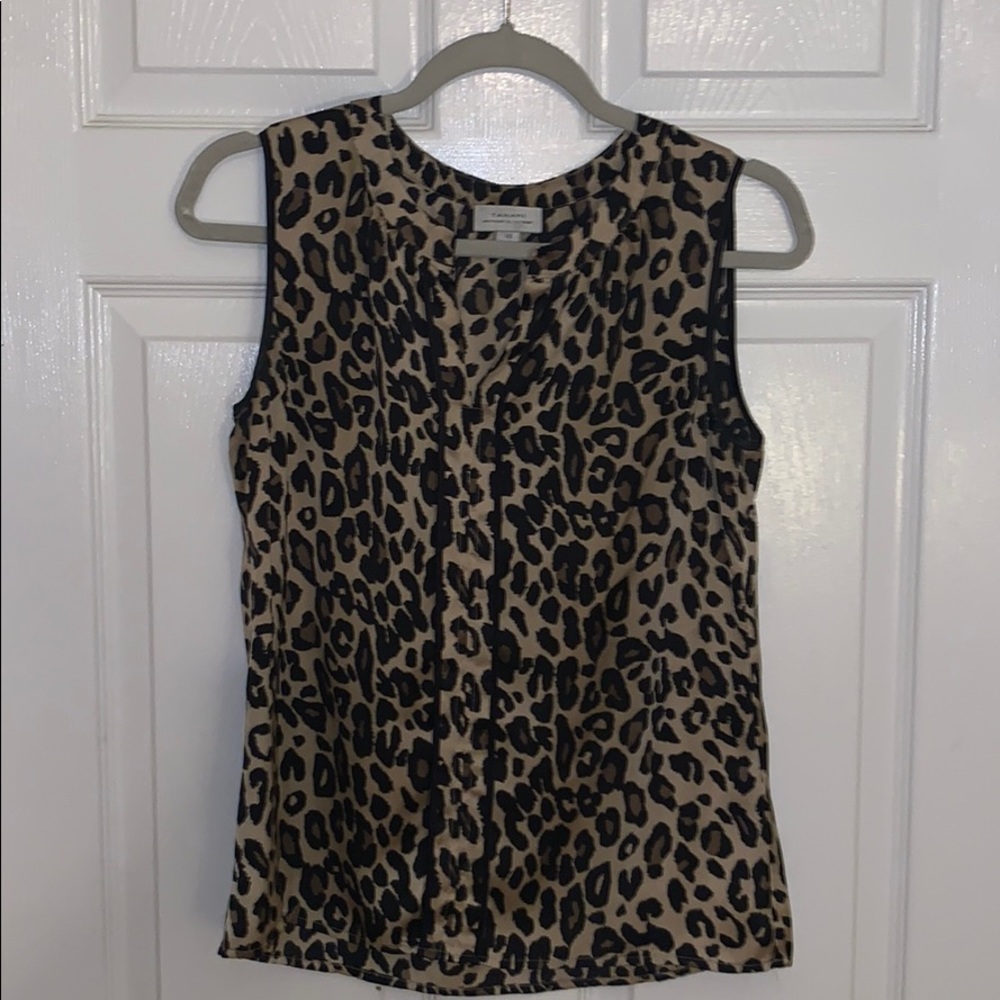 Tahari Top